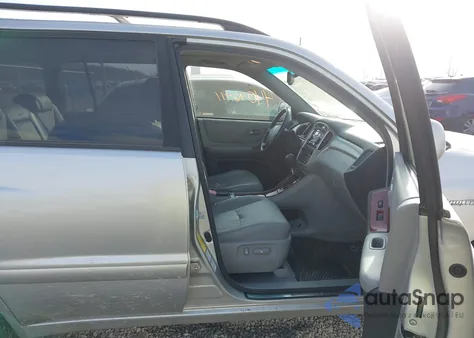 2005 Toyota Highlander Limited V6 from USA, damaged, VIN JTEEP21A750129604